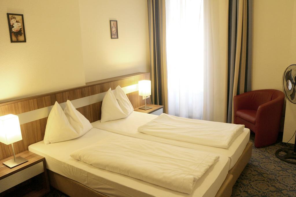 Hotel Carina Vídeň Exteriér fotografie